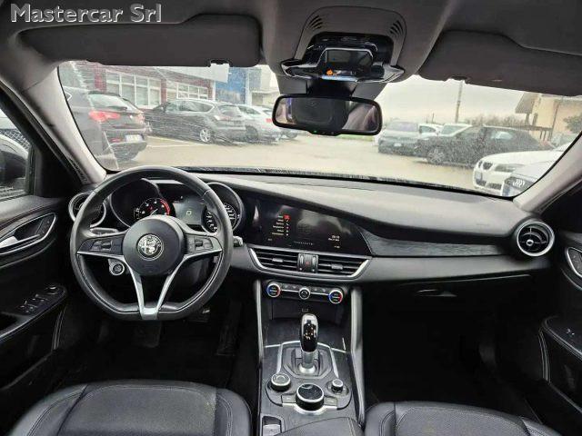 ALFA ROMEO Giulia Giulia 2.2 t Super Q4 180cv awd auto - FR618PN