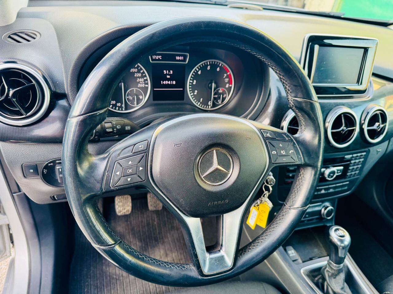 Mercedes-benz B 180 Premium ok neopatentati