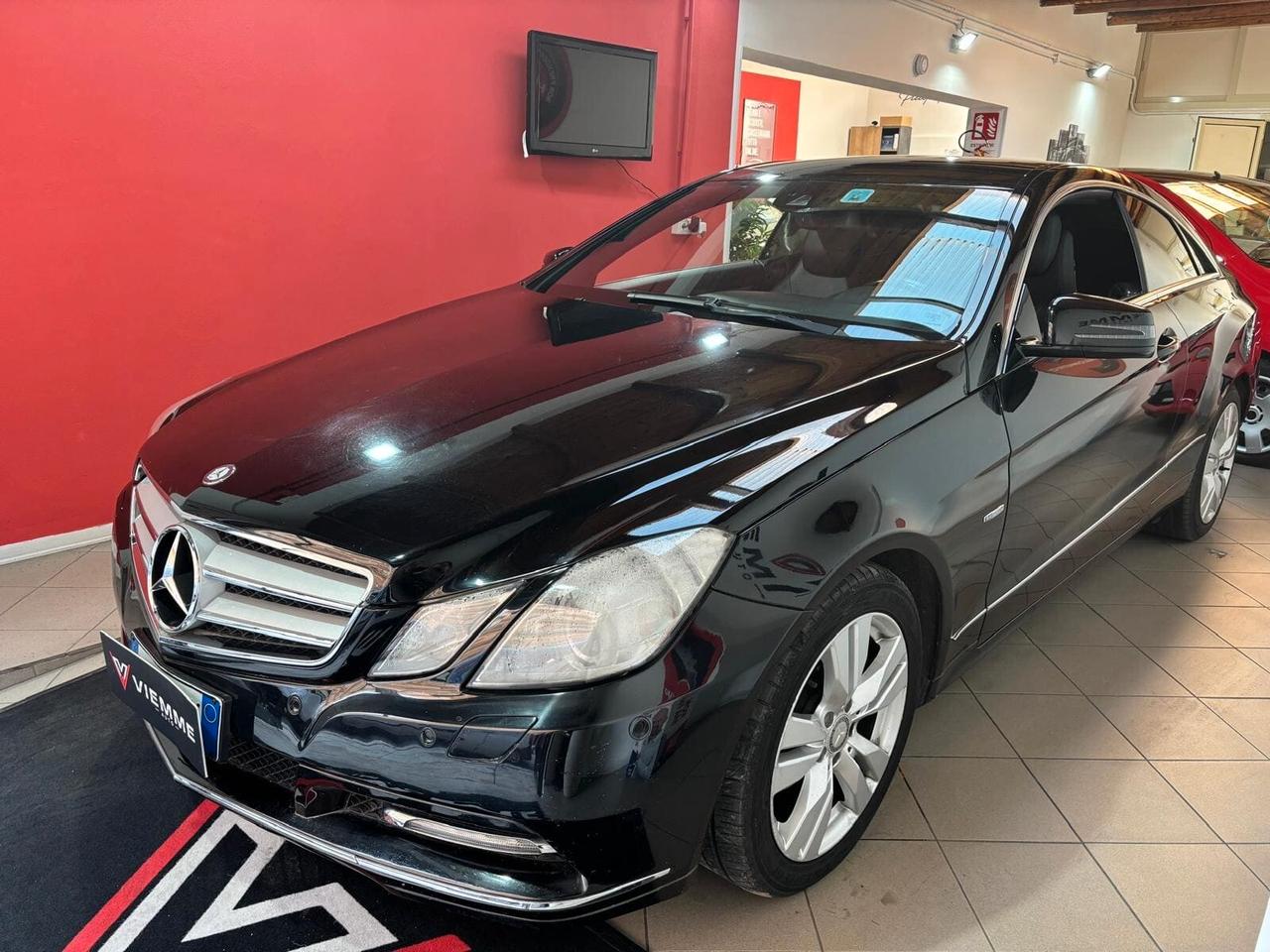 Mercedes-benz E 220 CDI Coupé BlueEFFICIENCY