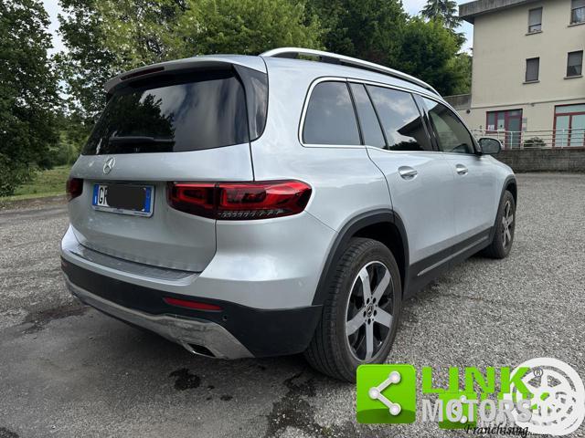 MERCEDES-BENZ GLB 200 Premium