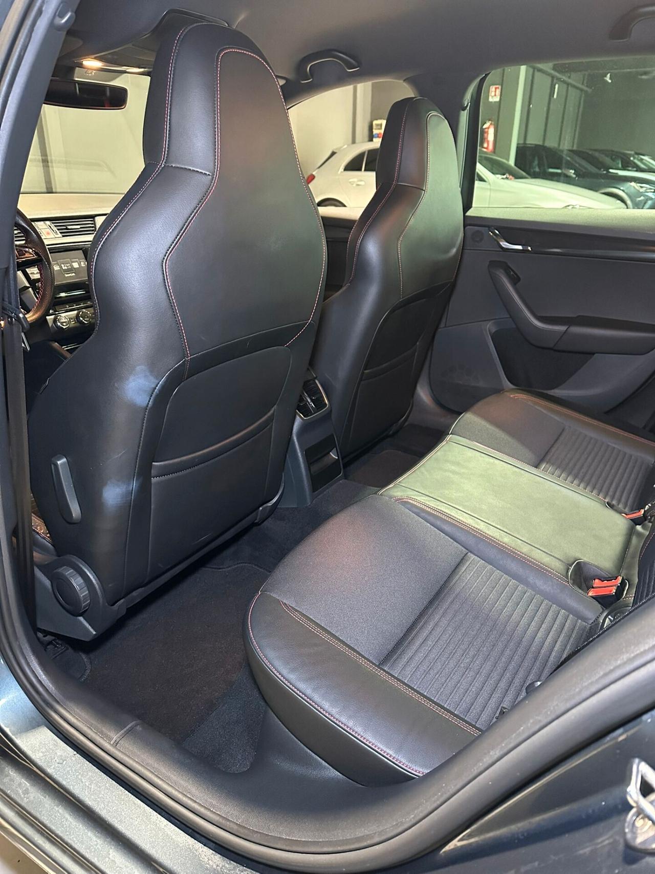 Skoda Octavia 2.0 TDI Wagon RS