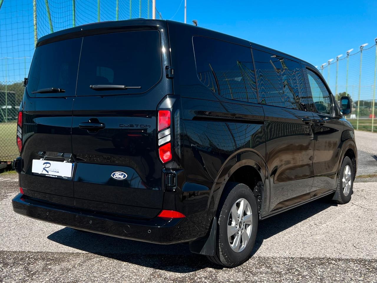 Ford Transit Custom L1H1 2.0 TDCi 150CV