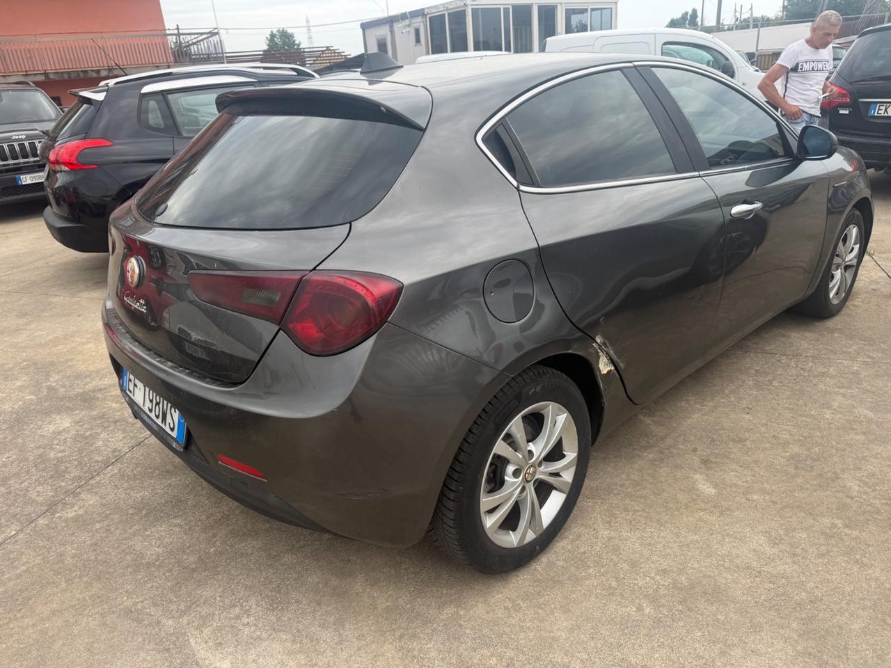 Alfa Romeo Giulietta 1.6 JTDm-2 105 CV Distinctive