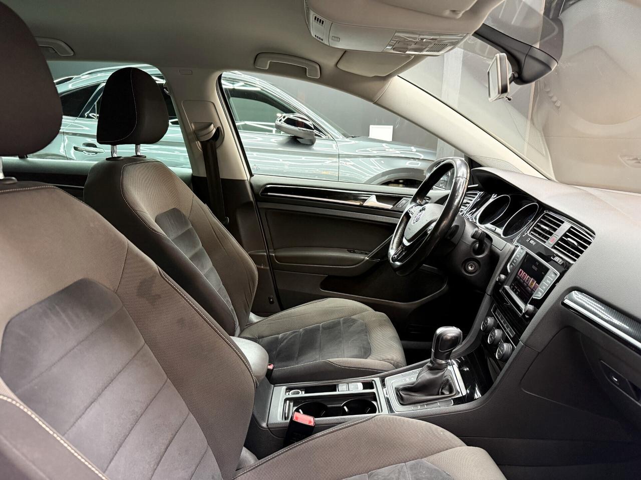 Volkswagen Golf 2.0 TDI 150CV Highline DSG