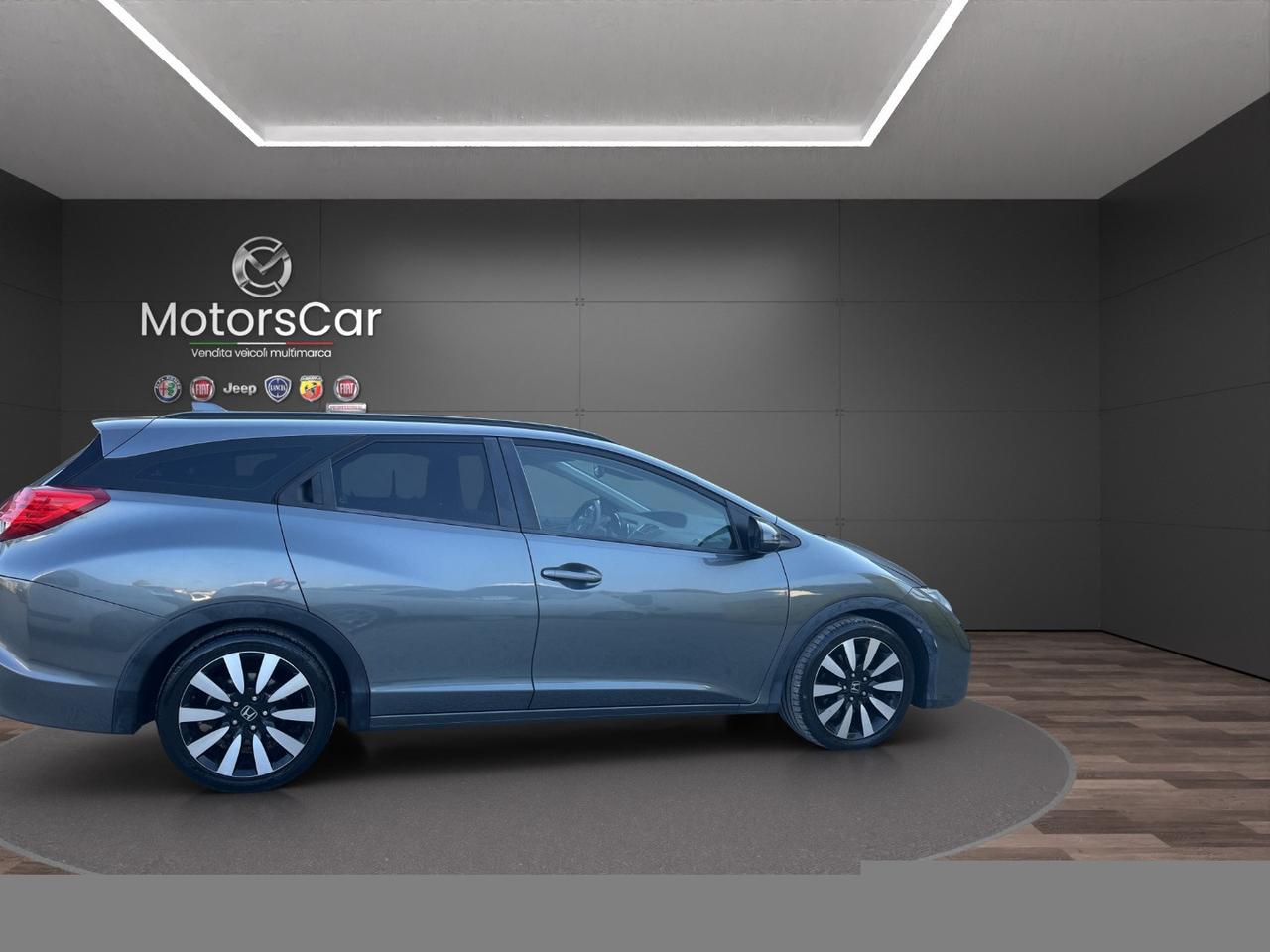 HONDA Civic 1.6 i-DTEC Elegance Navi ADAS