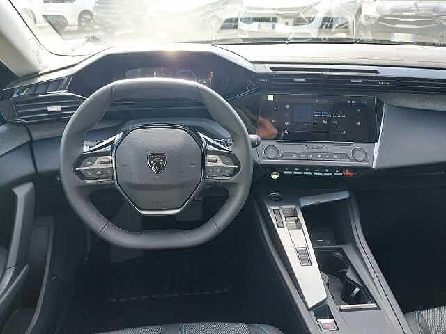 Peugeot 308 Hybrid 145 e-DCS6 Allure KM0