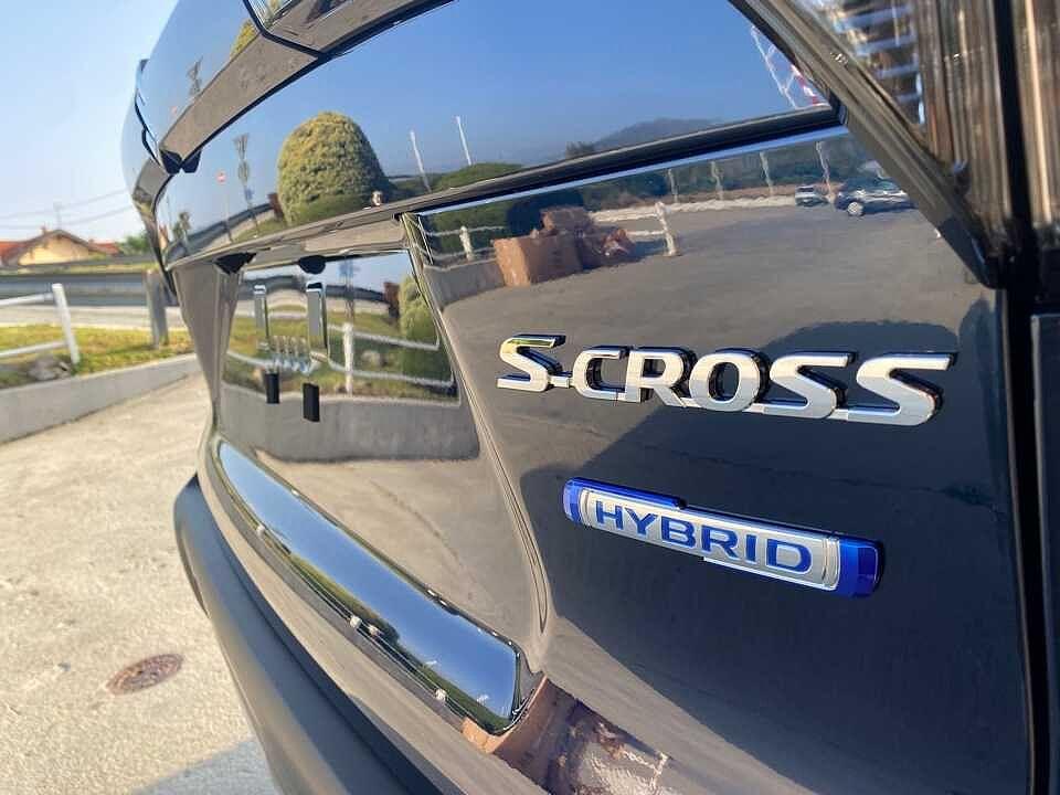 Suzuki S-Cross 1.4 Hybrid Top