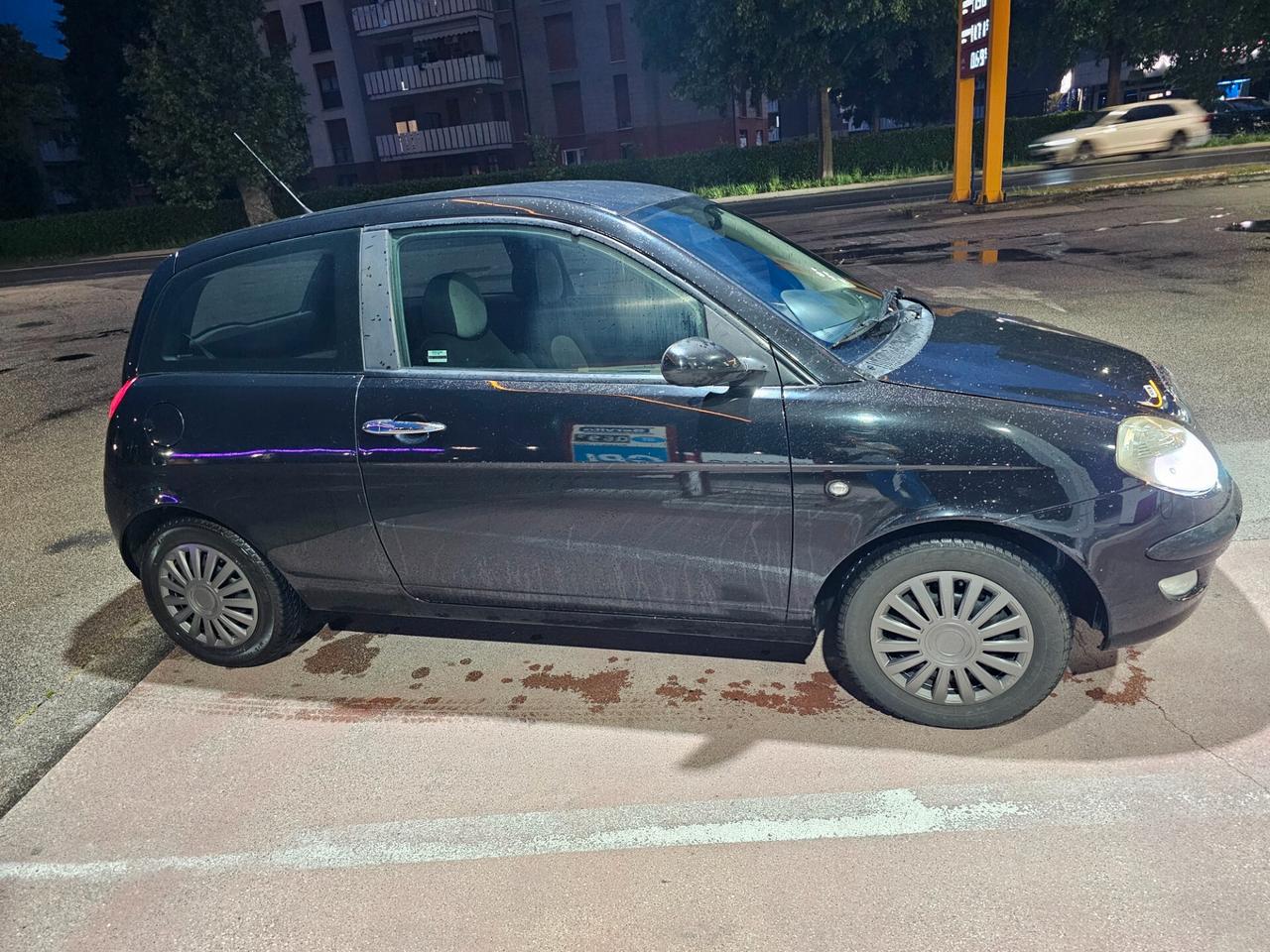 Lancia Ypsilon 1.2 Argento