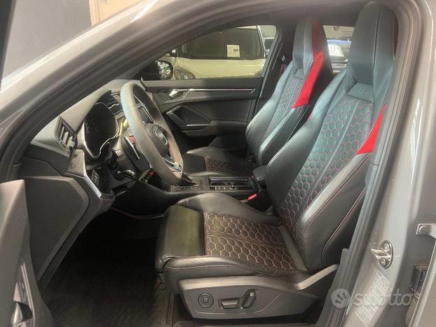 AUDI RS Q3 SPB quattro S tronic