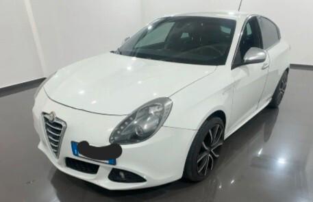 Alfa Romeo Giulietta 1.4 t. m.air Distinctive 170cv 12 mesi garanzia