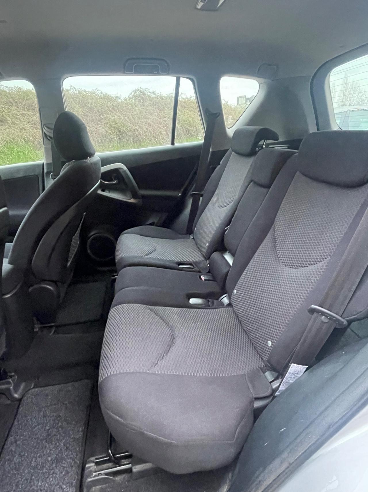 Toyota RAV 4 RAV4 2.2 D-4D 136 CV Luxury GARANTITA