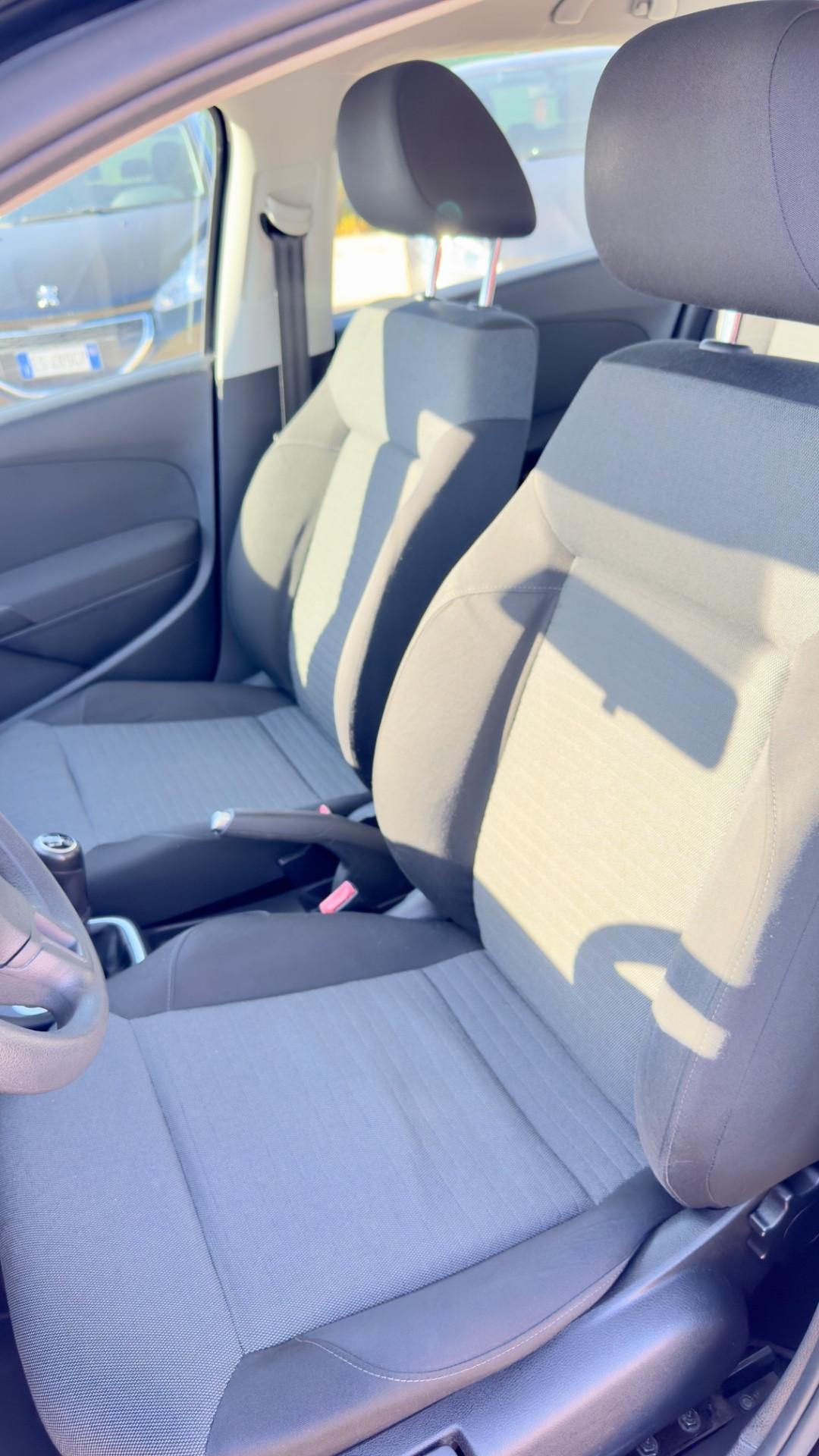 Volkswagen Polo 1.6 TDI DPF 5 porte Comf. BlueMotion Technology