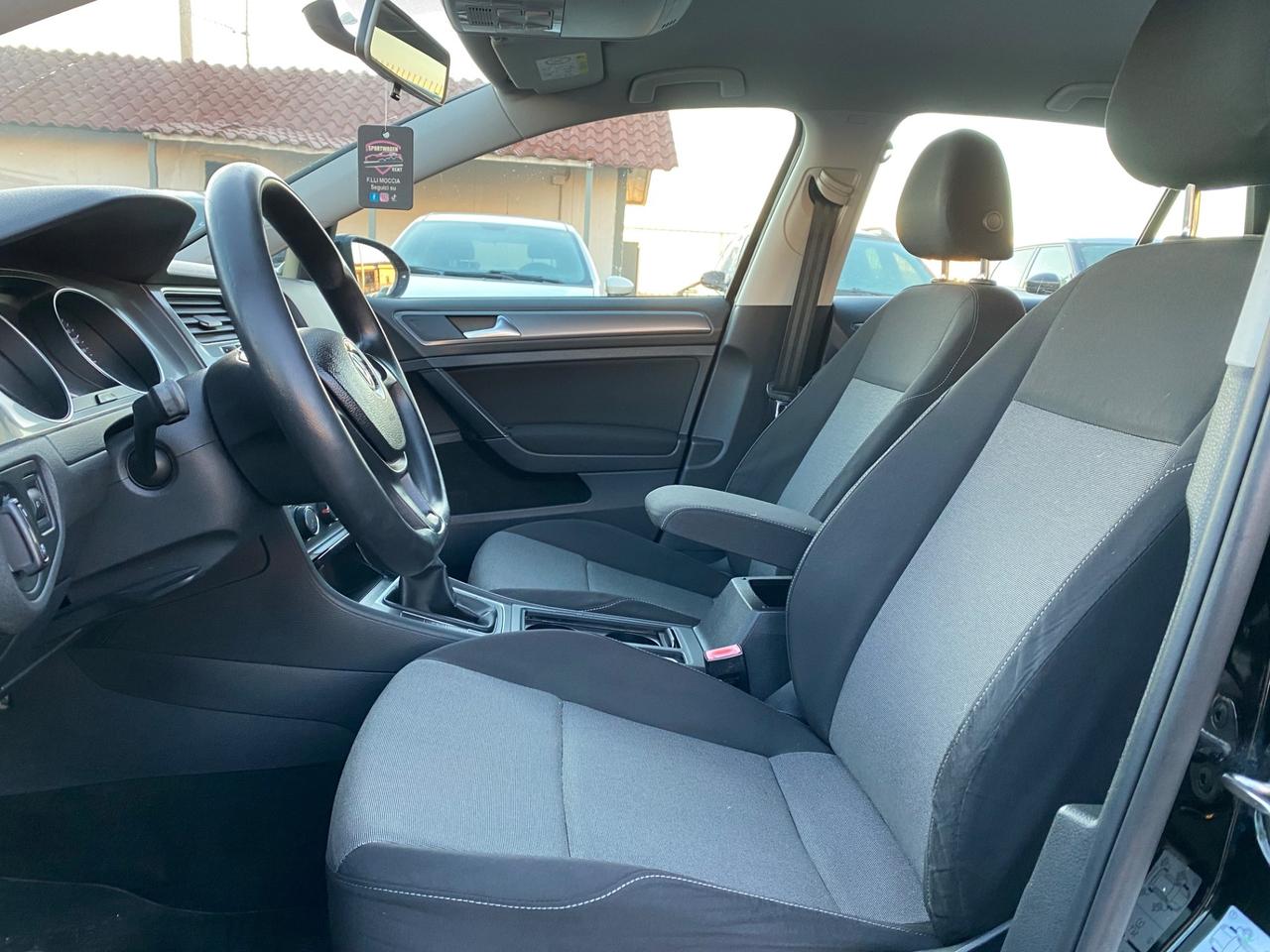 Volkswagen Golf 1.4 TGI 5p. Trendline BlueMotion PRONTA COSEGNA