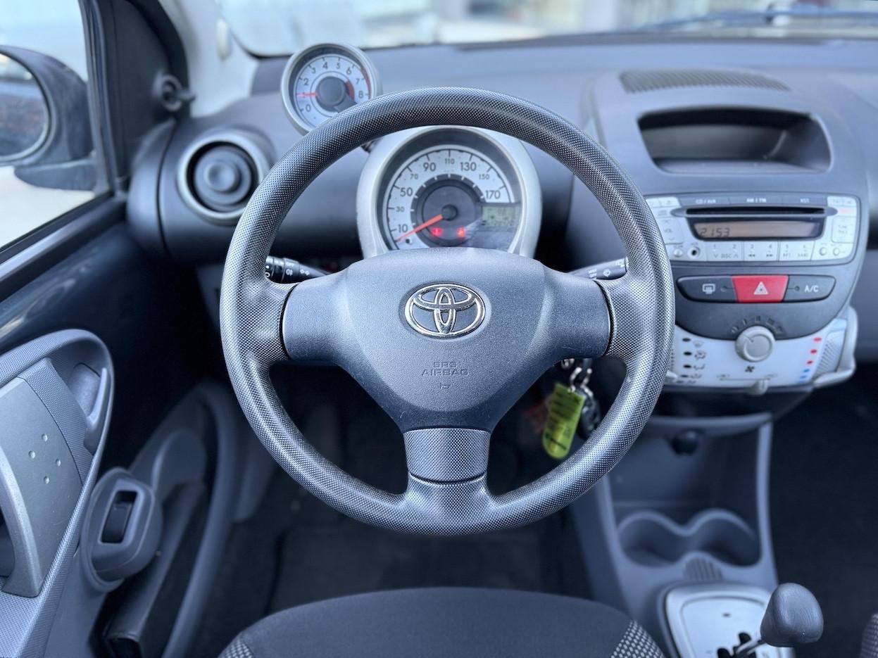 Toyota Aygo 1.0 Benzina 68CV Neo. Autom. - 2009