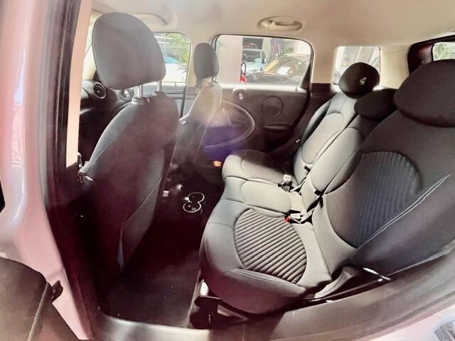 MINI COUNTRYMAN COOPER 2.0 SD BUSINESS ALL 4 AUTOMATICA NAVI CERCHI DA 18 OK NEOPATENTATI