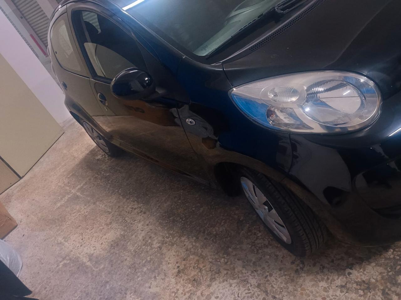 Citroen C1 1.0 5 porte airdream AMIC1