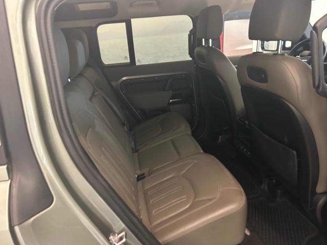 LAND ROVER Defender 110 3.0D I6 200 CV AWD Auto S