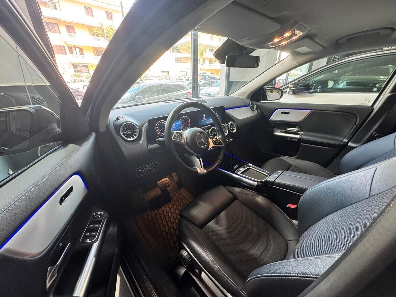 Mercedes-benz GLA 180 d Automatic AMG Line Premium Plus