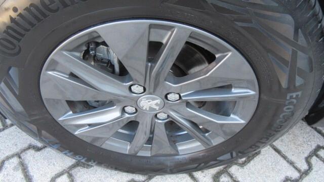 Peugeot 2008 BlueHDi 110 S&S Active Pack