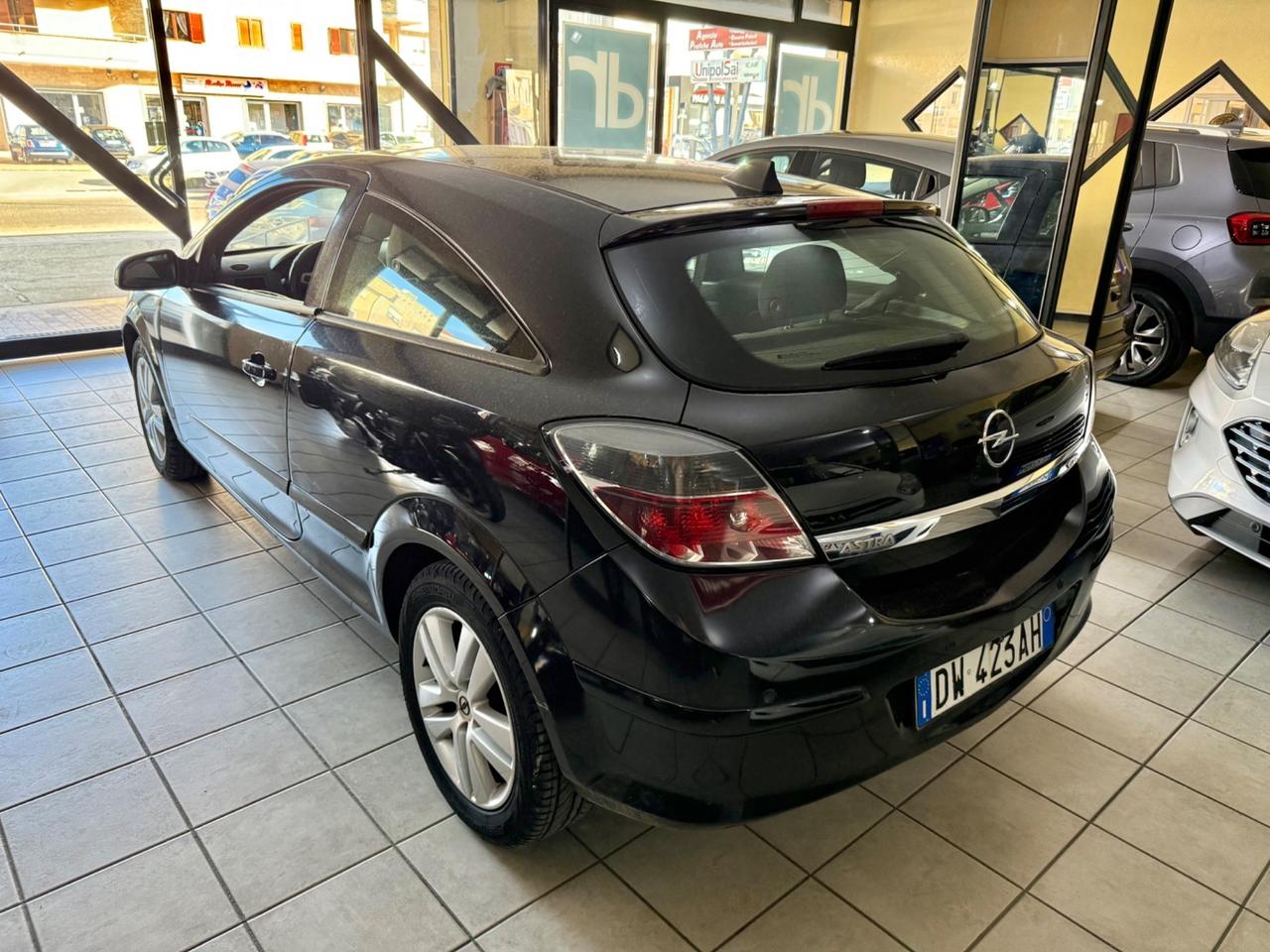 Opel Astra GTC 1.3 CDTI 3 porte Enjoy
