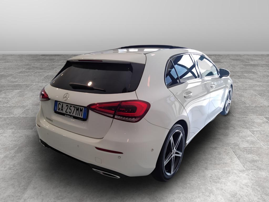 Mercedes-Benz Classe A - W177 2018 - A 180 d Sport Light auto