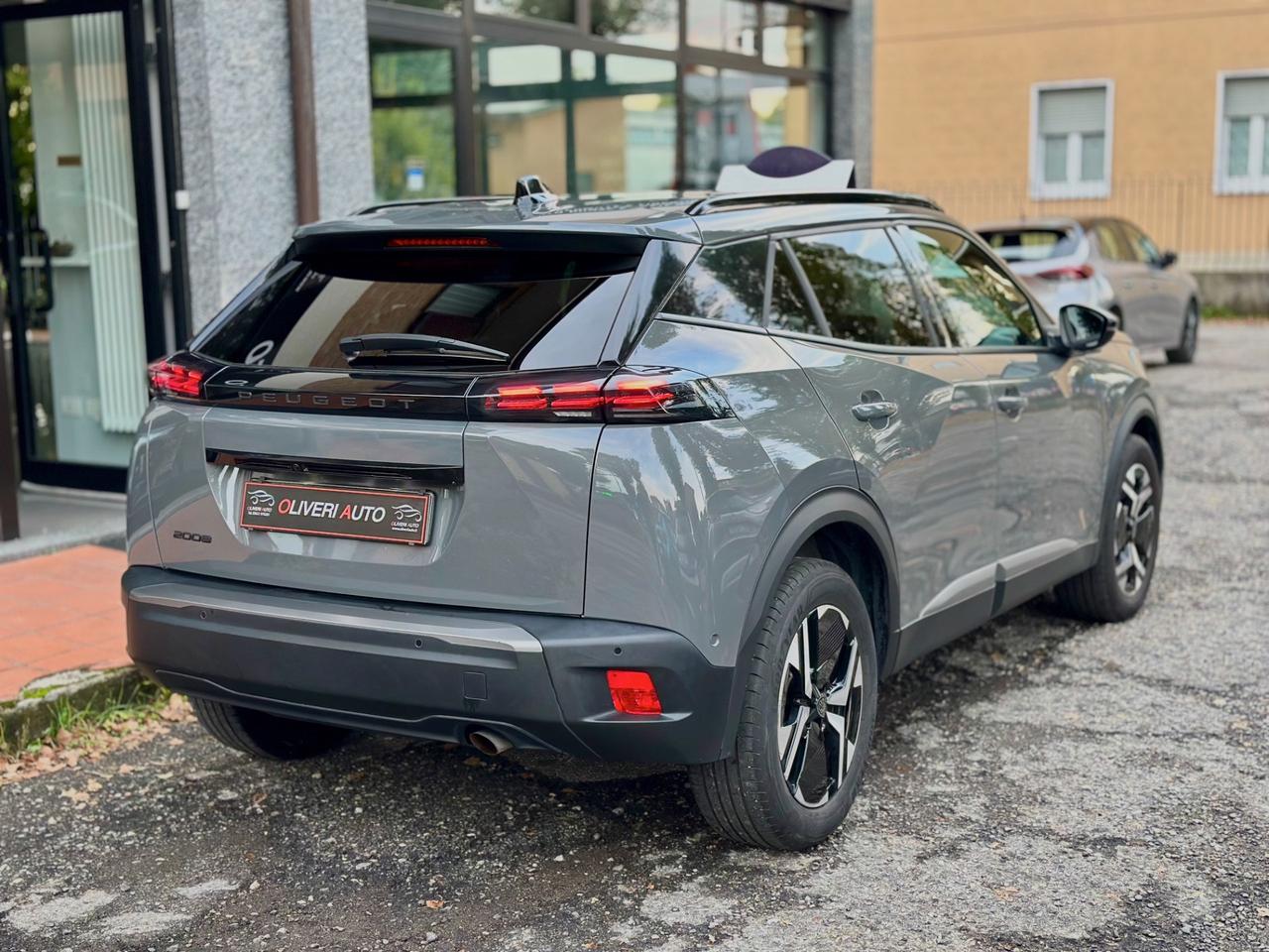 Peugeot 2008 Allure + Camera Pack PREZZO VERO