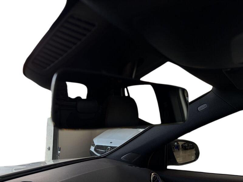 Mercedes-Benz GLA GLA 200 Automatic 4Matic Premium