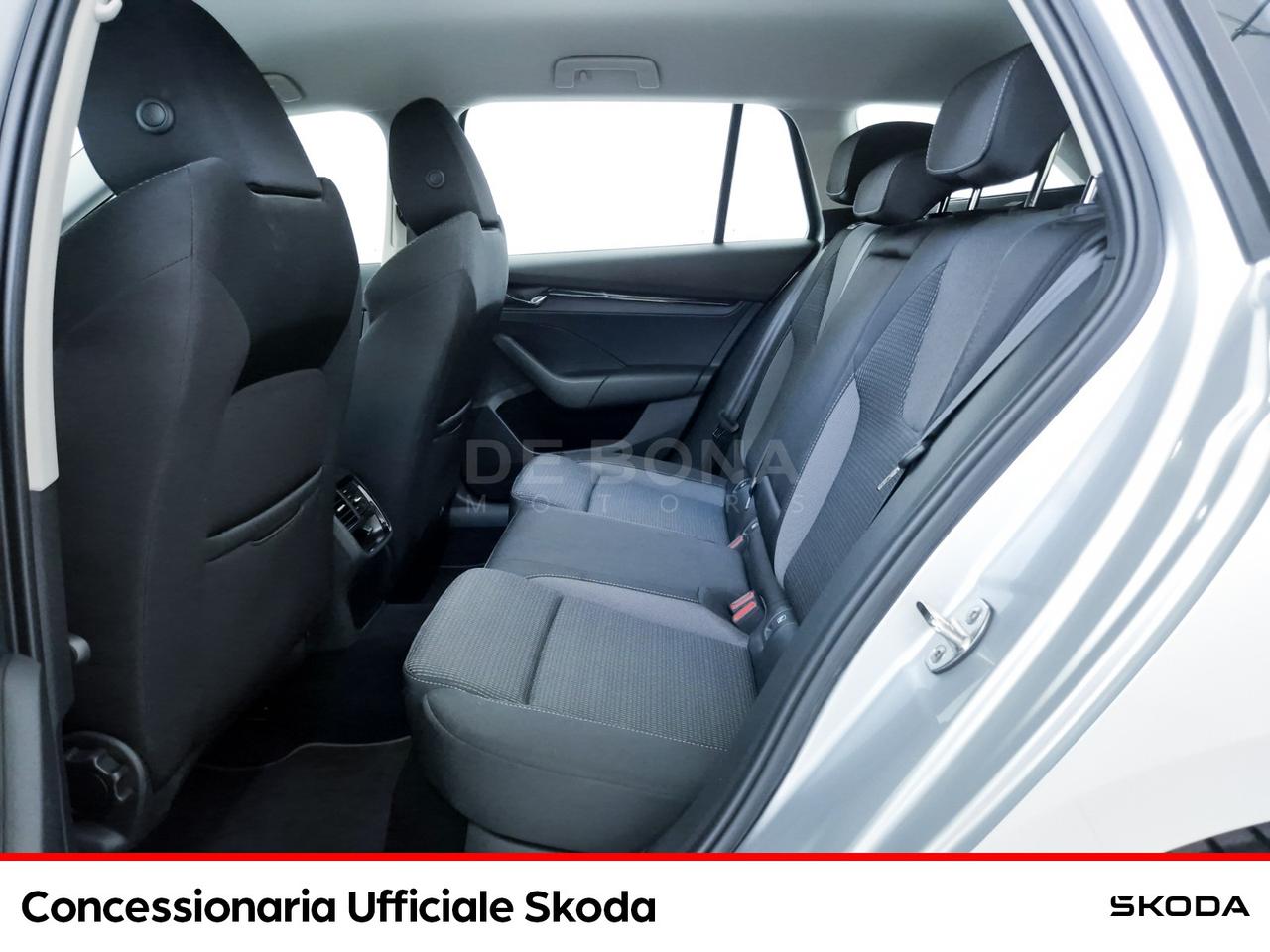 Skoda Octavia wagon 1.0 e-tec executive dsg