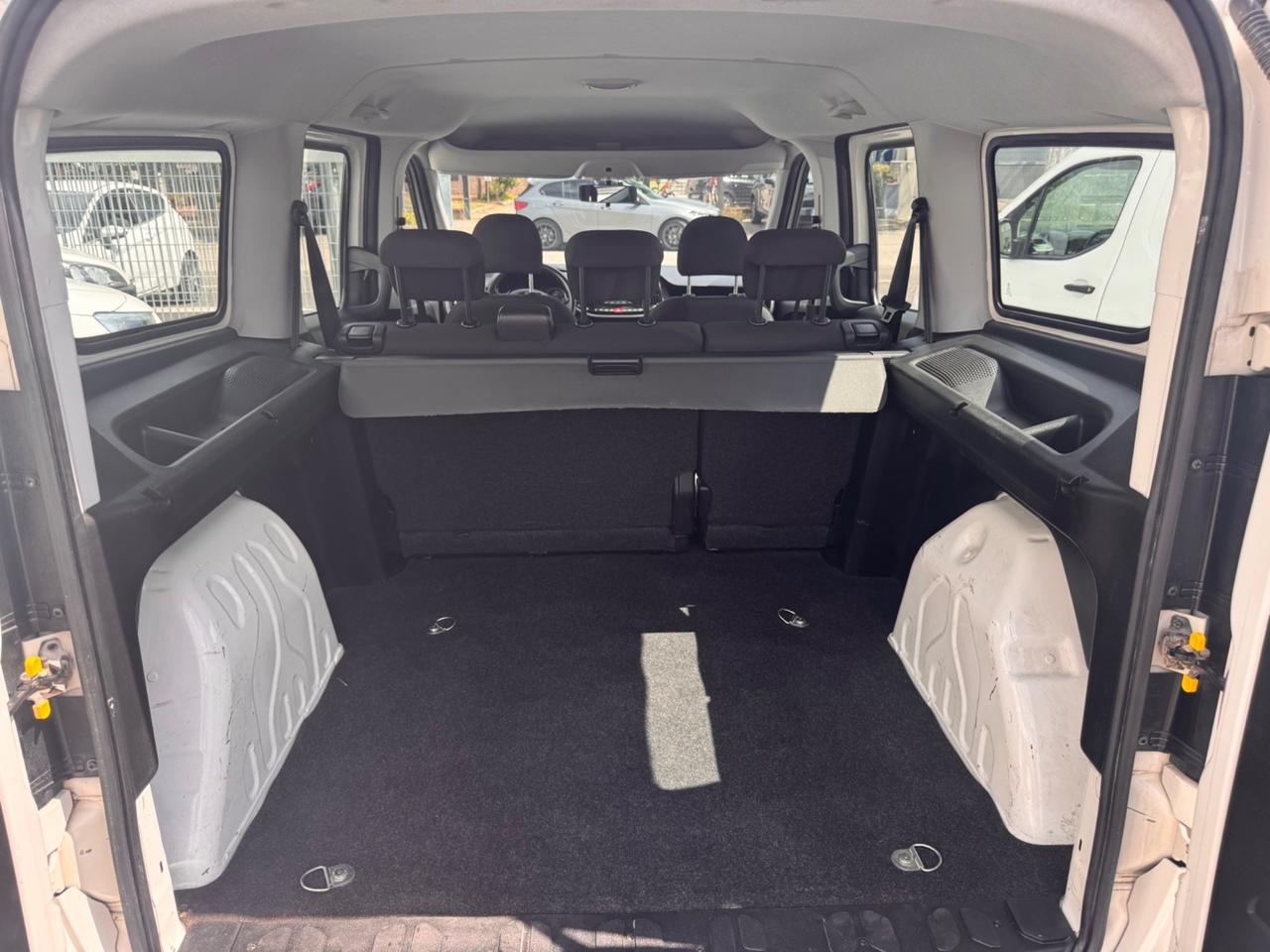 Fiat Doblo MAXI COMBI 5 POSTI 1.6 MJET 120CV PASSO LUNGO