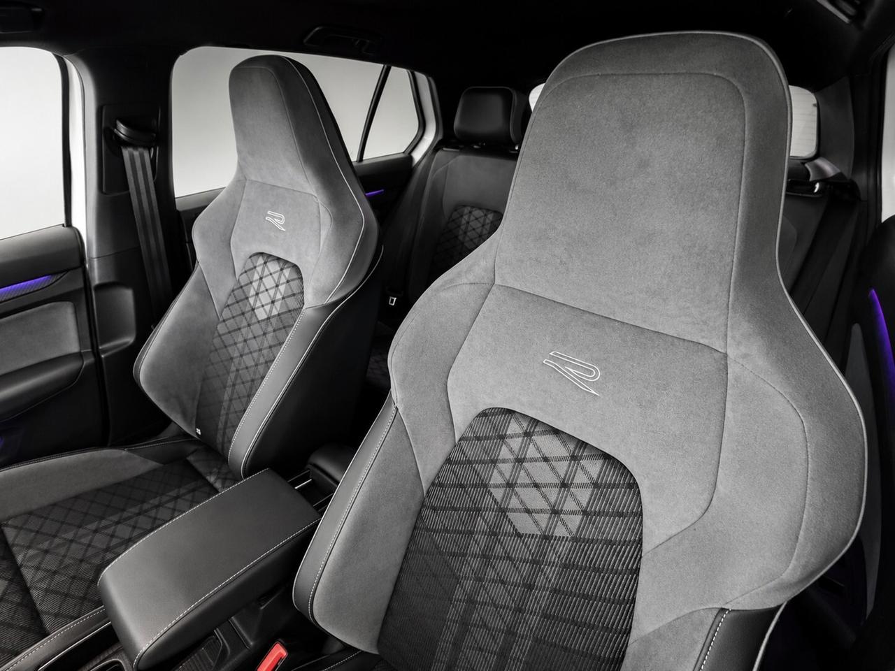 Volkswagen Golf 1.5 TSI 150 CV EVO ACT R-Line