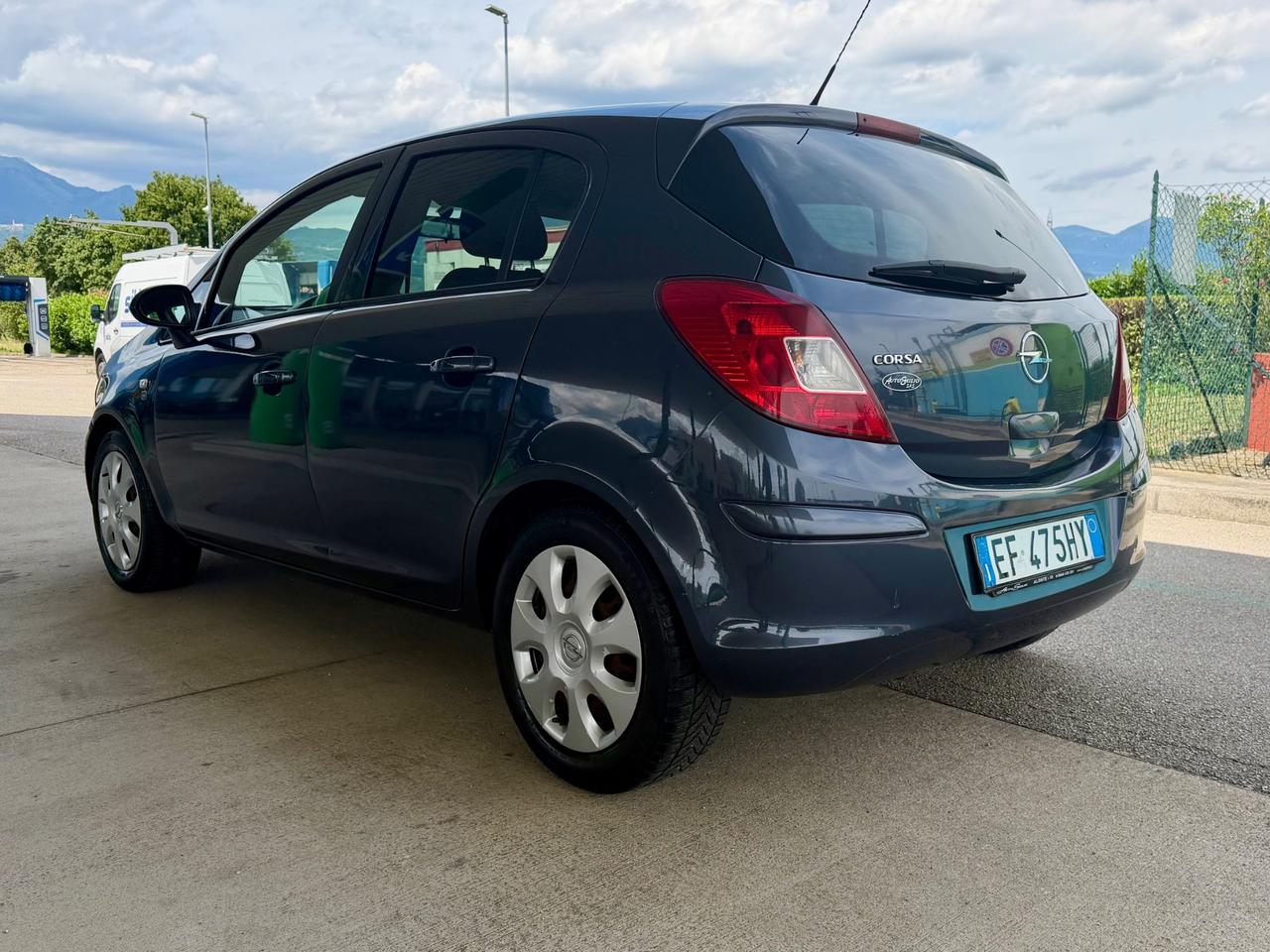 Opel Corsa 1.2 5 porte Edition