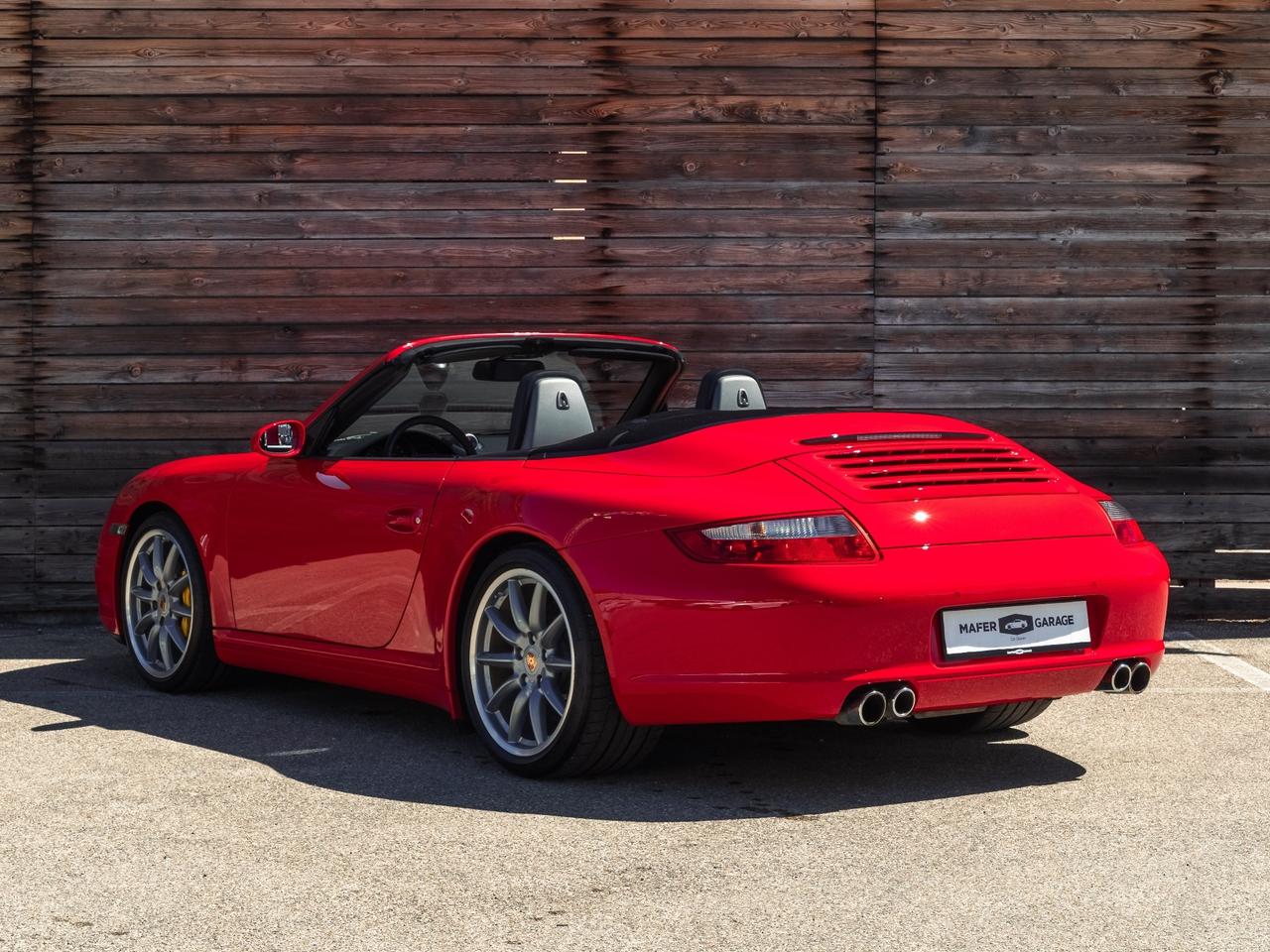 Porsche 911 Carrera 4S Cabriolet