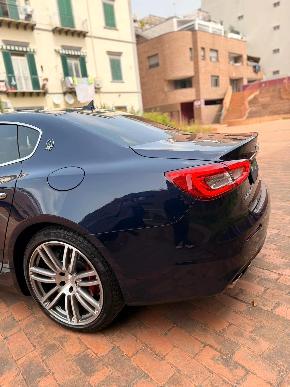 Maserati Quattroporte V6 430 CV S Q4