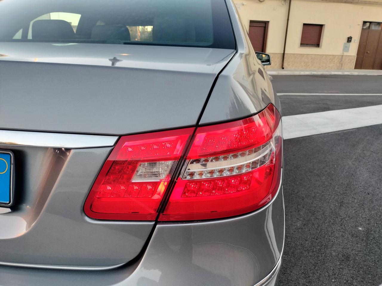 Mercedes-benz E 220 CDI BlueEFFICIENCY Avantgarde 156.000km