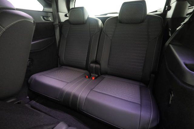 PEUGEOT 5008 3ª serie Hybrid 145 e-DCS6 GT