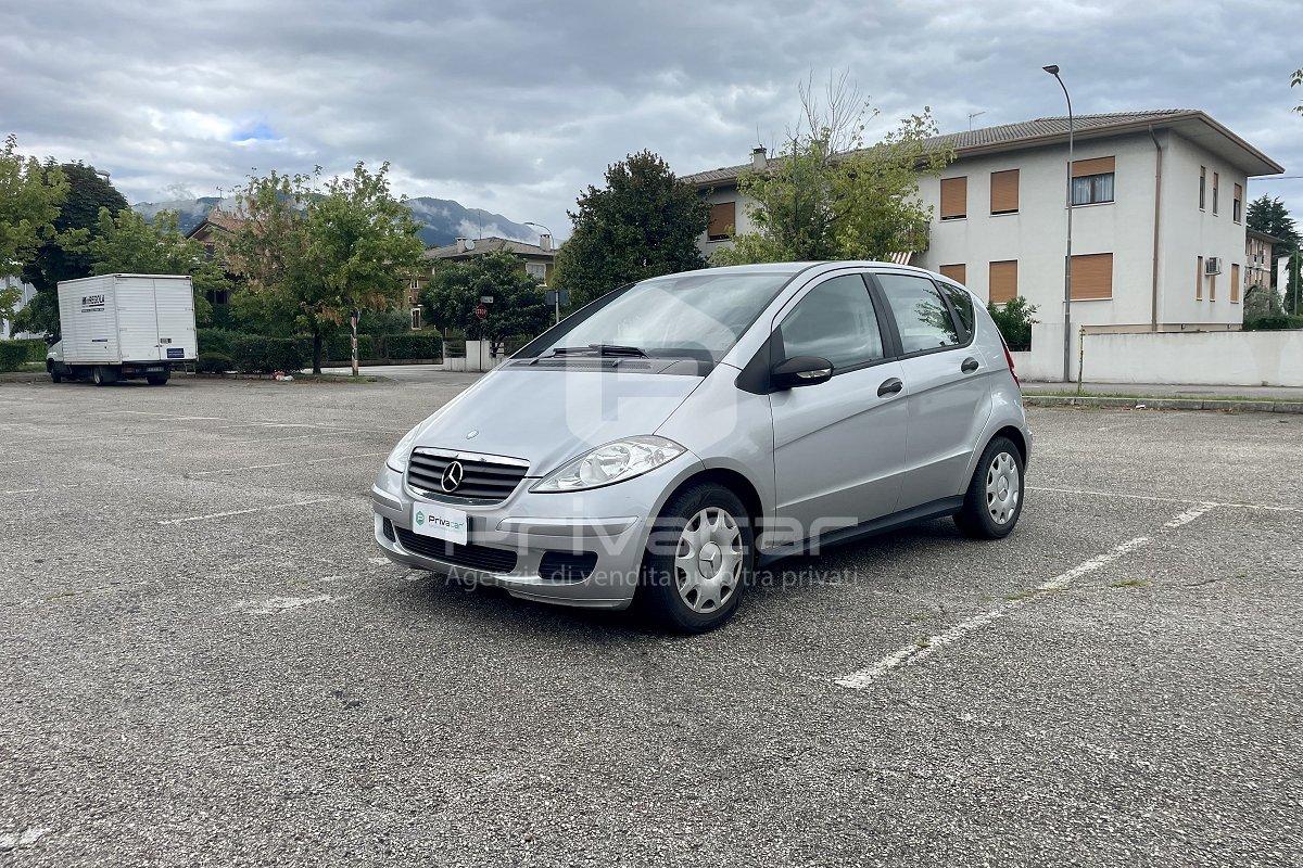 MERCEDES A 150 Classic Basic