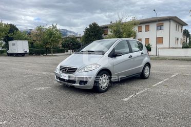 MERCEDES A 150 Classic Basic