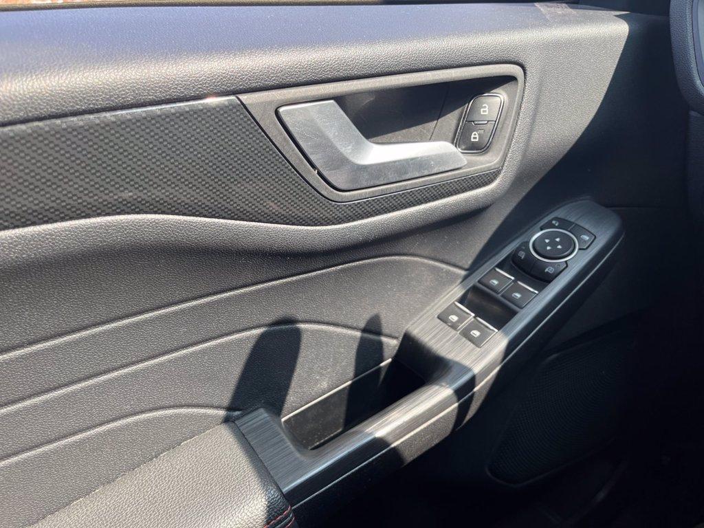 FORD Kuga 2.5 phev st-line 2wd 225cv cvt del 2021