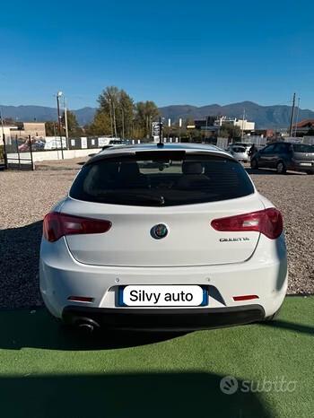 Alfa Romeo Giulietta 1.6 JTDm 120 CV