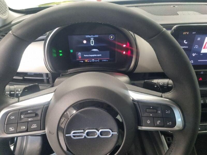 FIAT 600 (2023-->) Hybrid 100 CV DCT MHEV La Prima