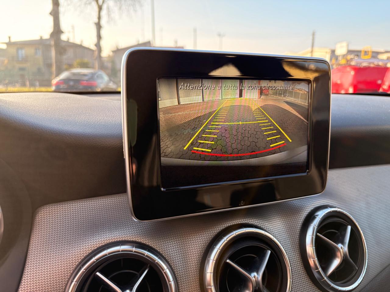 Mercedes-benz CLA 180 Shooting Brake Sport - NEOPATENTATI - E6