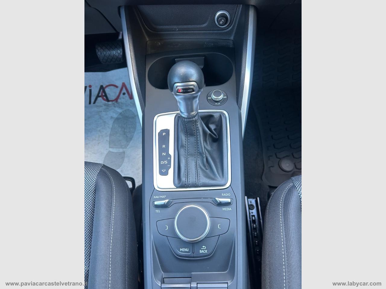 AUDI Q2 30 TDI S tronic Identity Black