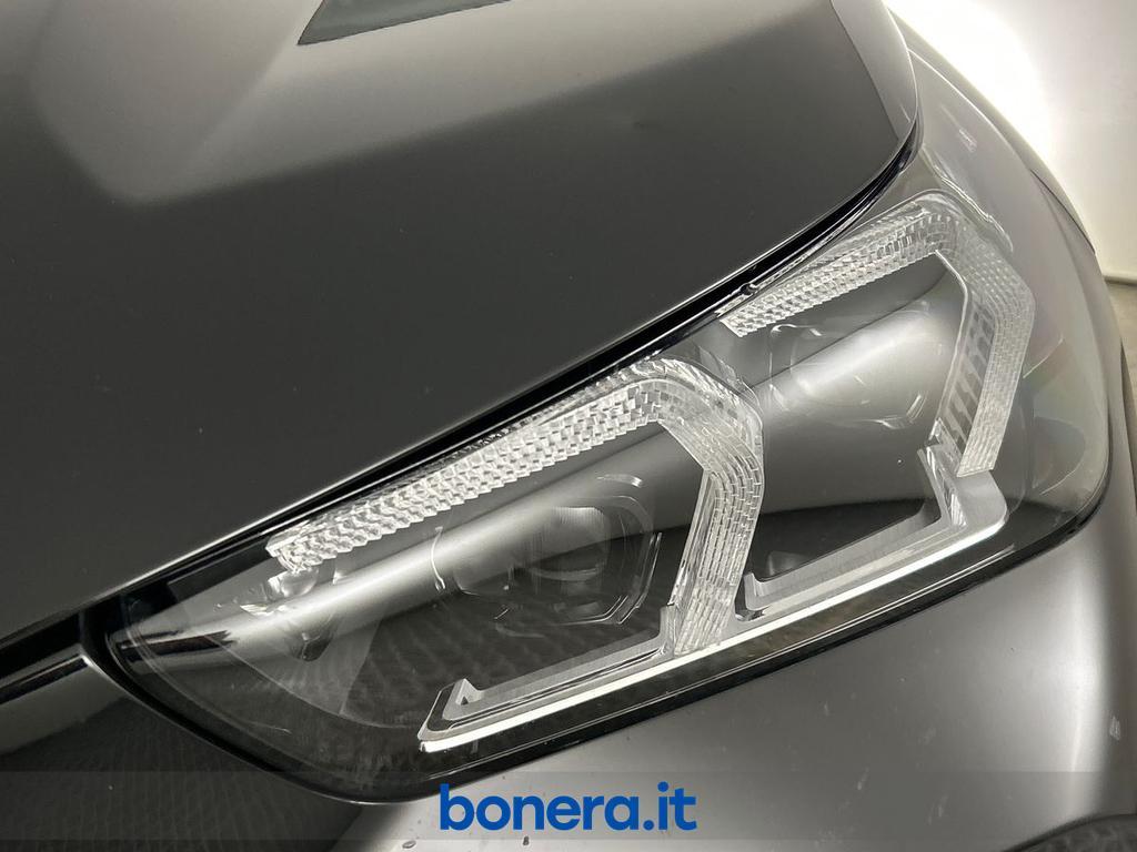 BMW X1 18 d X-Line Edition Essence sDrive DCT