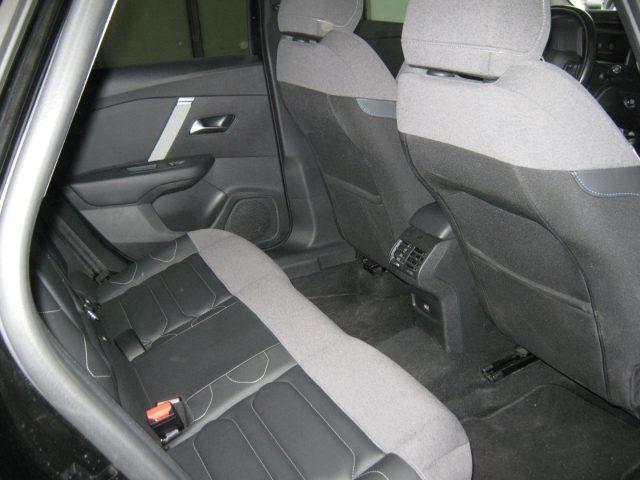 CITROEN C4 PureTech 130 S&S Shine