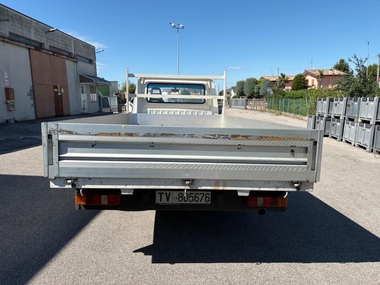 Ford Transit 2.5 Diesel con cassone