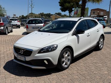Volvo V40 Cross Country D2 Momentum
