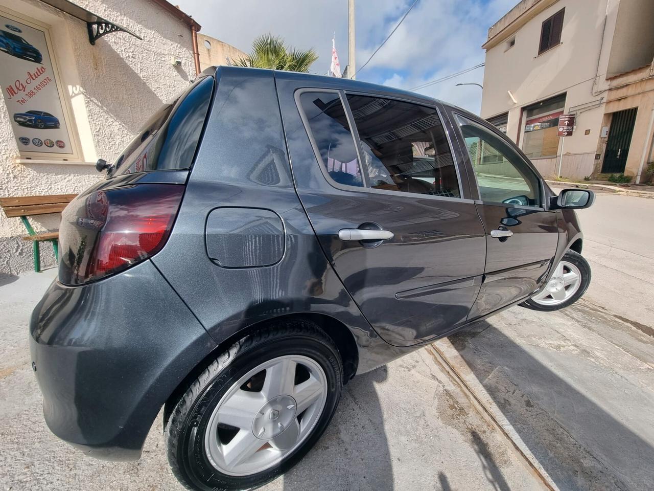 Renault Clio 1.5 dCi 85CV 5 porte Dynamique