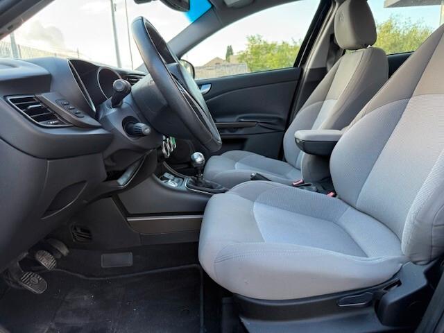 Alfa Romeo Giulietta 1.4 Turbo 120 CV Distinctive 2015