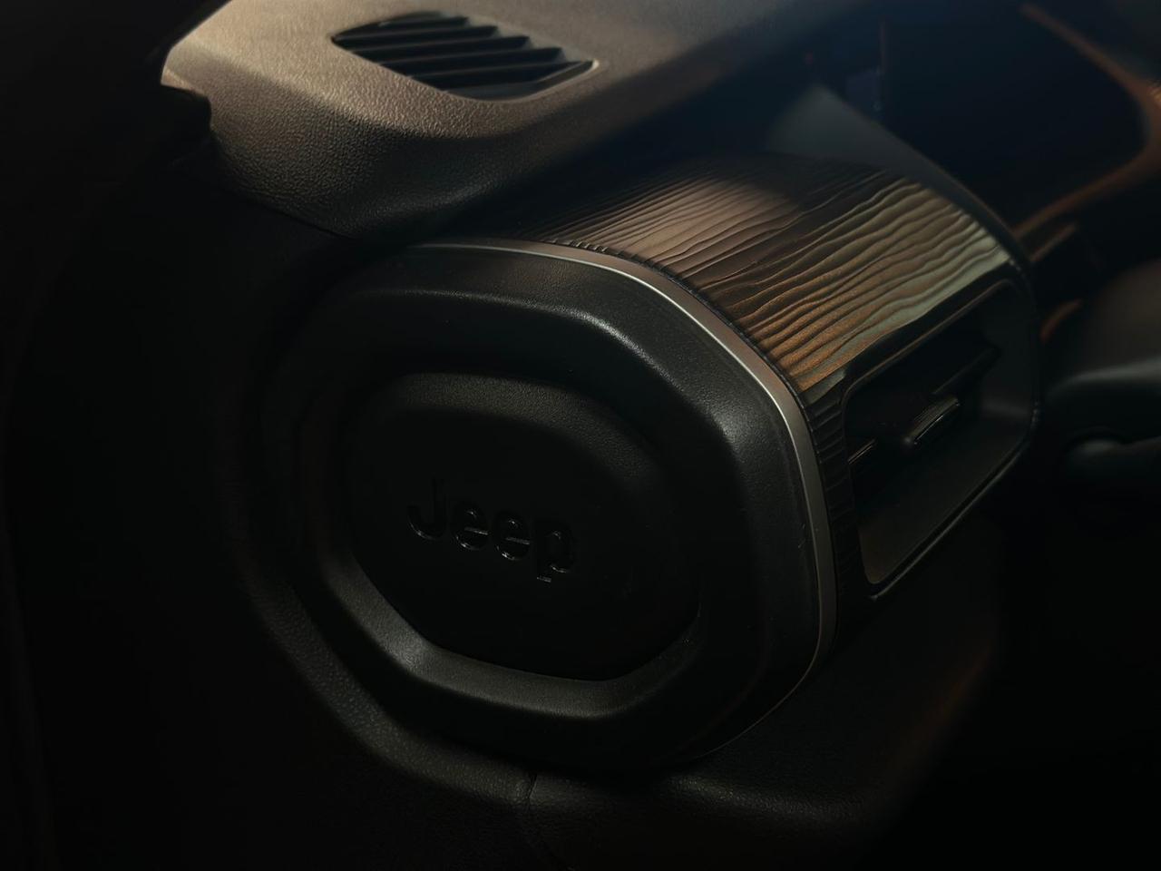 Jeep Avenger 1.2 Turbo Summit 2025 #10949
