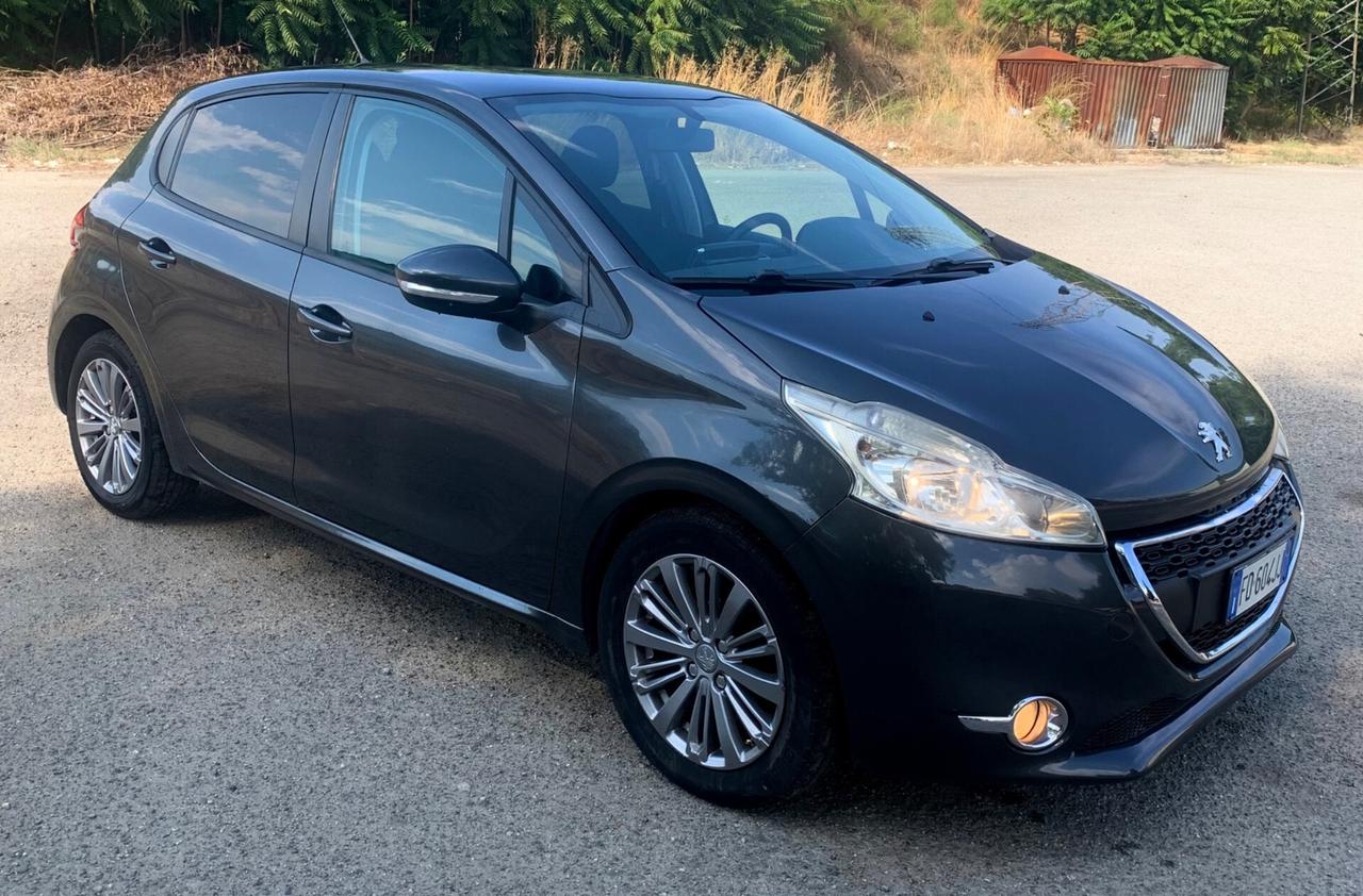 Peugeot 208 BlueHDi 75 5 porte Allure 120000KM